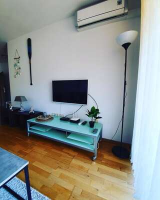 Апартаменты Charming apartment near beach Свети-Стефан Апартаменты с 1 спальней-27