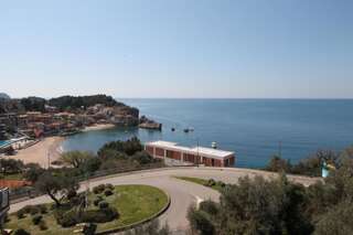 Апартаменты Charming apartment near beach Свети-Стефан Апартаменты с 1 спальней-44