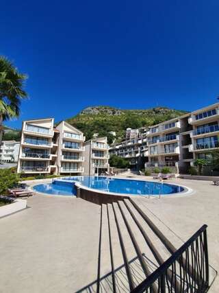 Апартаменты Charming apartment near beach Свети-Стефан Апартаменты с 1 спальней-47