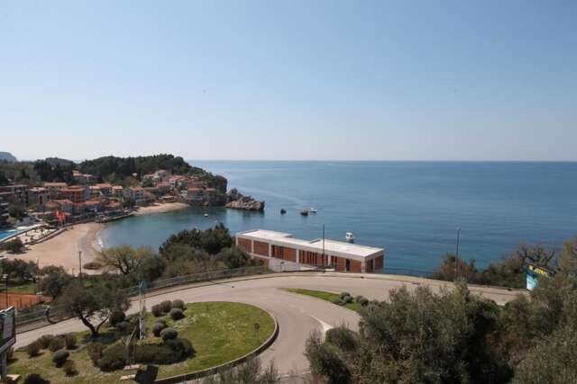 Апартаменты Charming apartment near beach Свети-Стефан-46